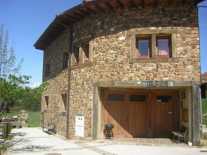 Las Runas - Foto 1