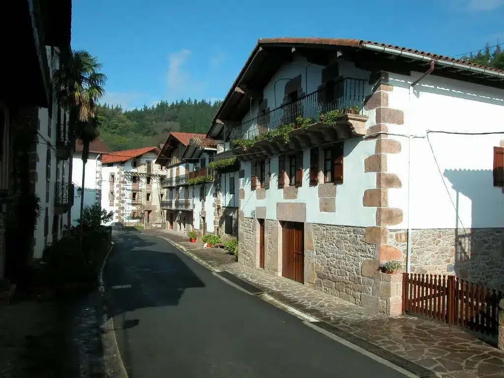 Peruarnea - Foto 1