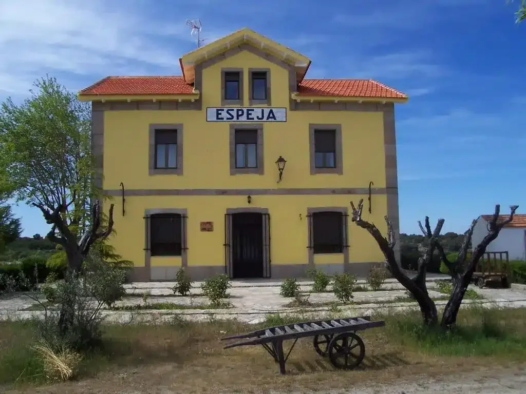 La Estación - Foto 1