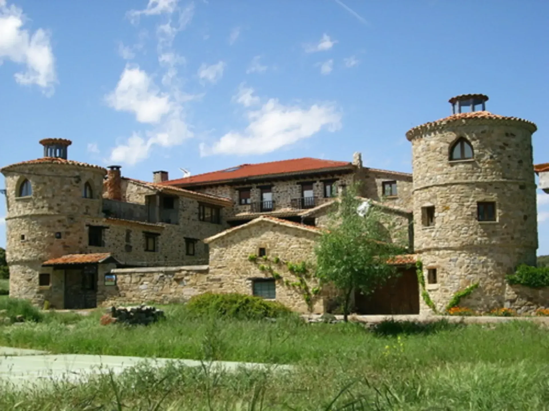 Casona Santa Coloma - Foto 1