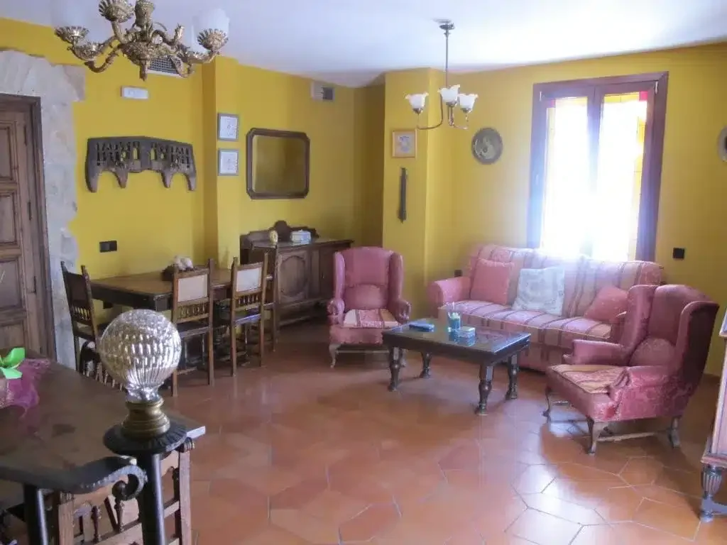 Cuatro de Oros - Foto 4