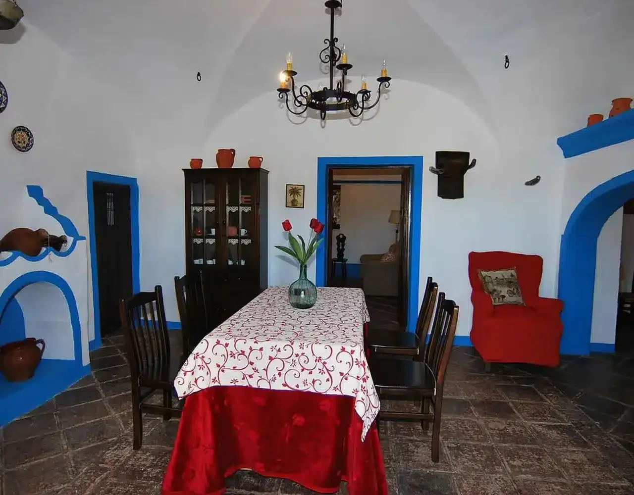 Caballería Nueva y Vieja - Foto 2