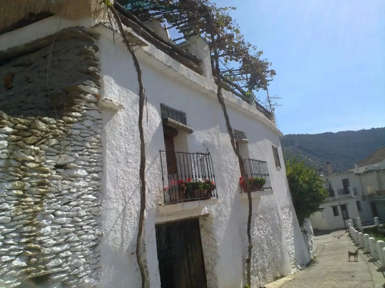 El Portón y La Fuente - Foto 1