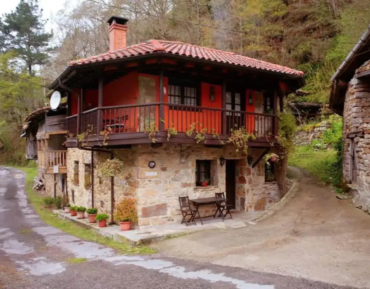 Casa Raiceu - Foto 1