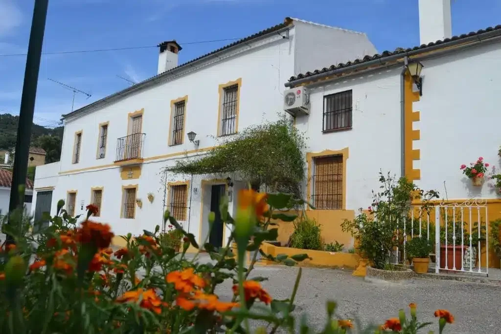 Manantial Antiguo Molino - Foto 1