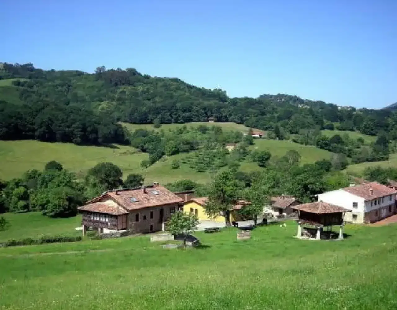 La Cerezal - Foto 1