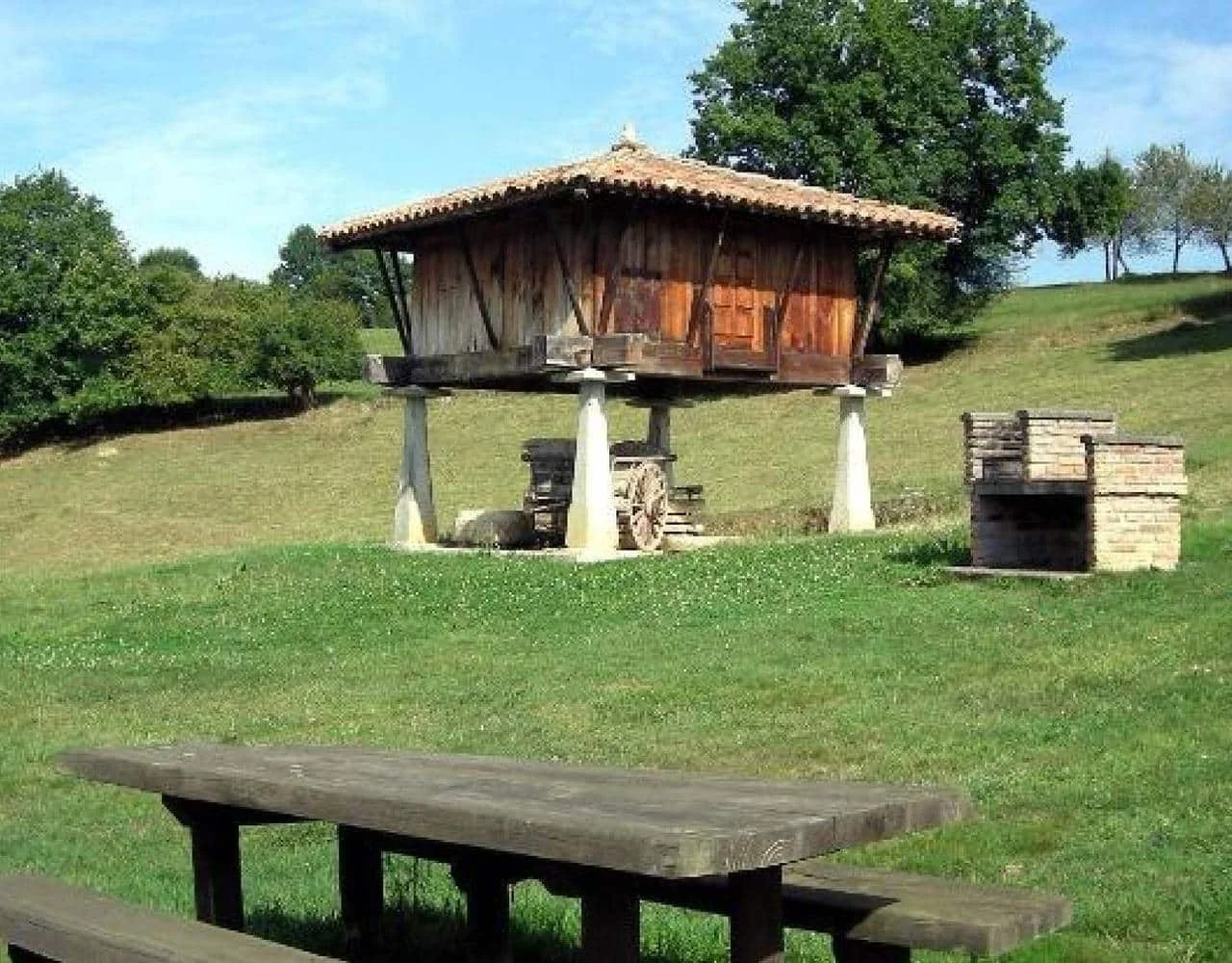 La Cerezal - Foto 2