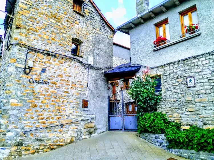 Casa Acín - Foto 1