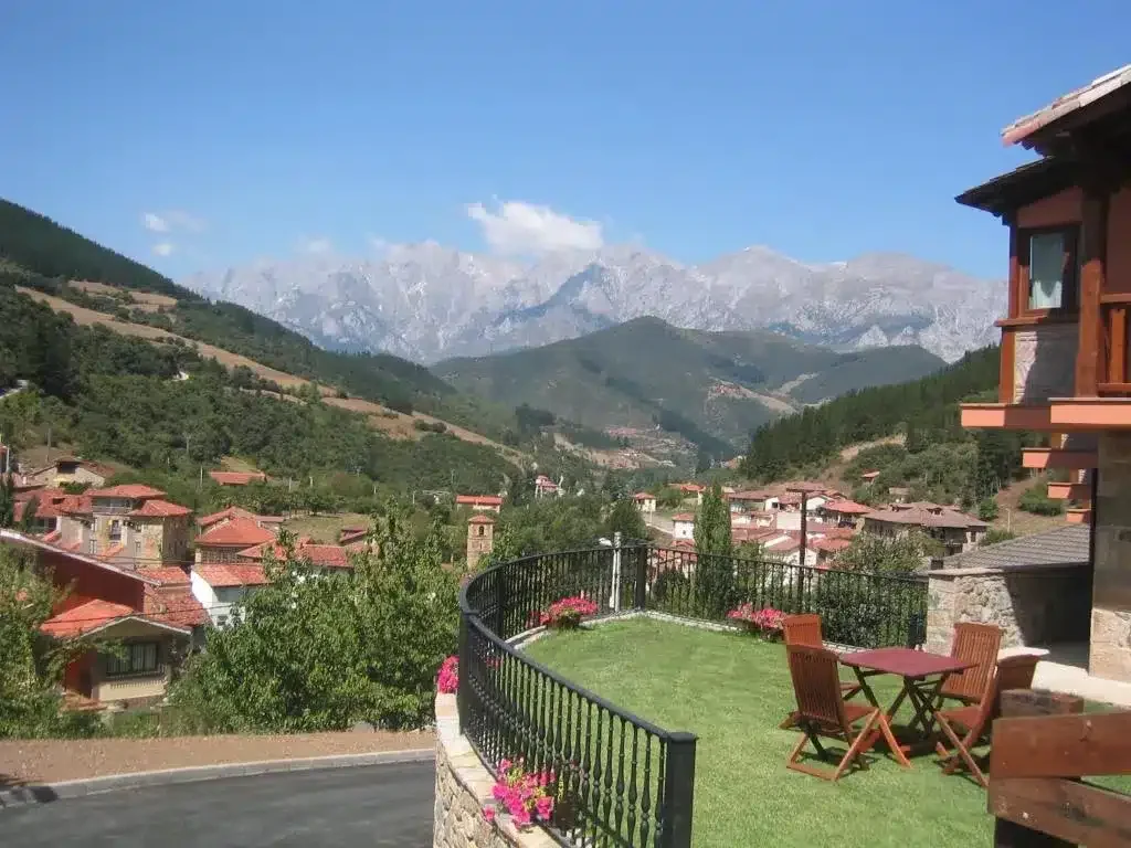 Apartamentos La Montaña - Foto 1