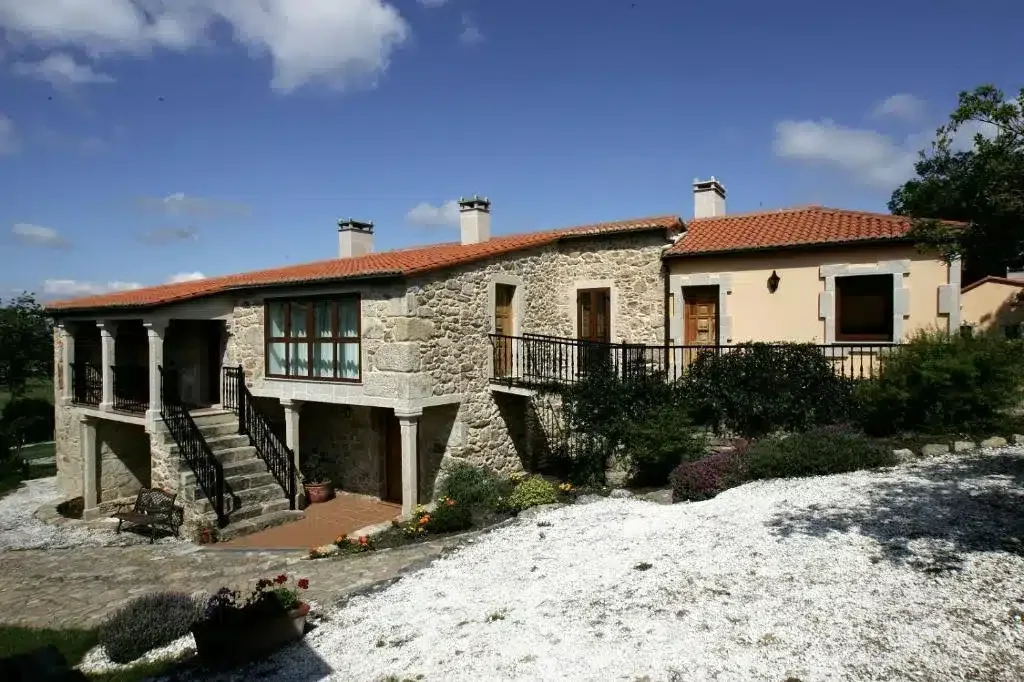 A Casa da Botica de Loimil - Foto 1
