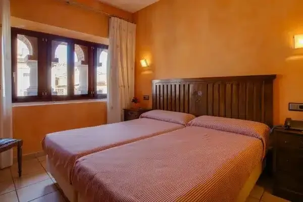 L' ÀGORA HOTEL - Foto 2