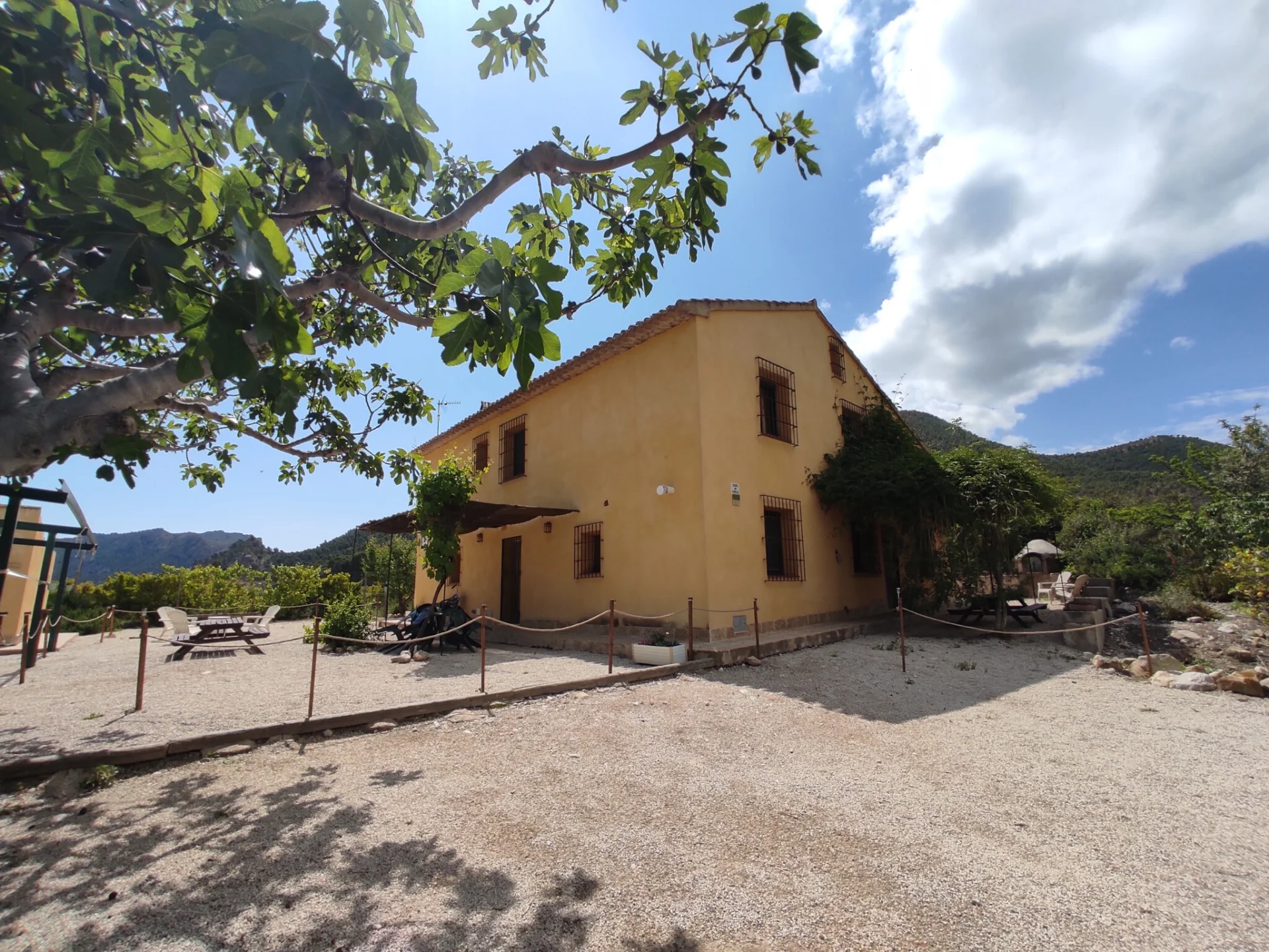 Casas Amarillas. Finca El Campillo - Foto 1