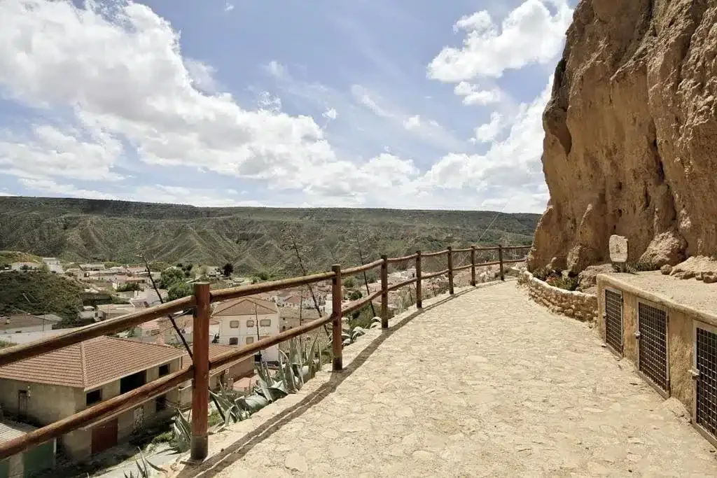 Cuevas del Sol - Foto 2