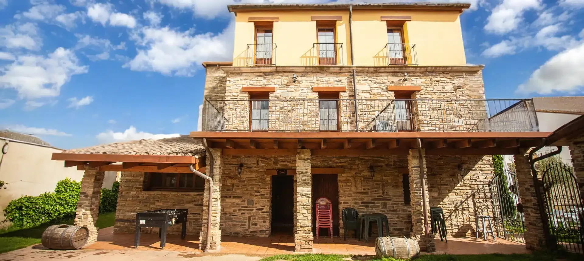 La Antigua Bodega y Los Lagos de San Isidro - Foto 1