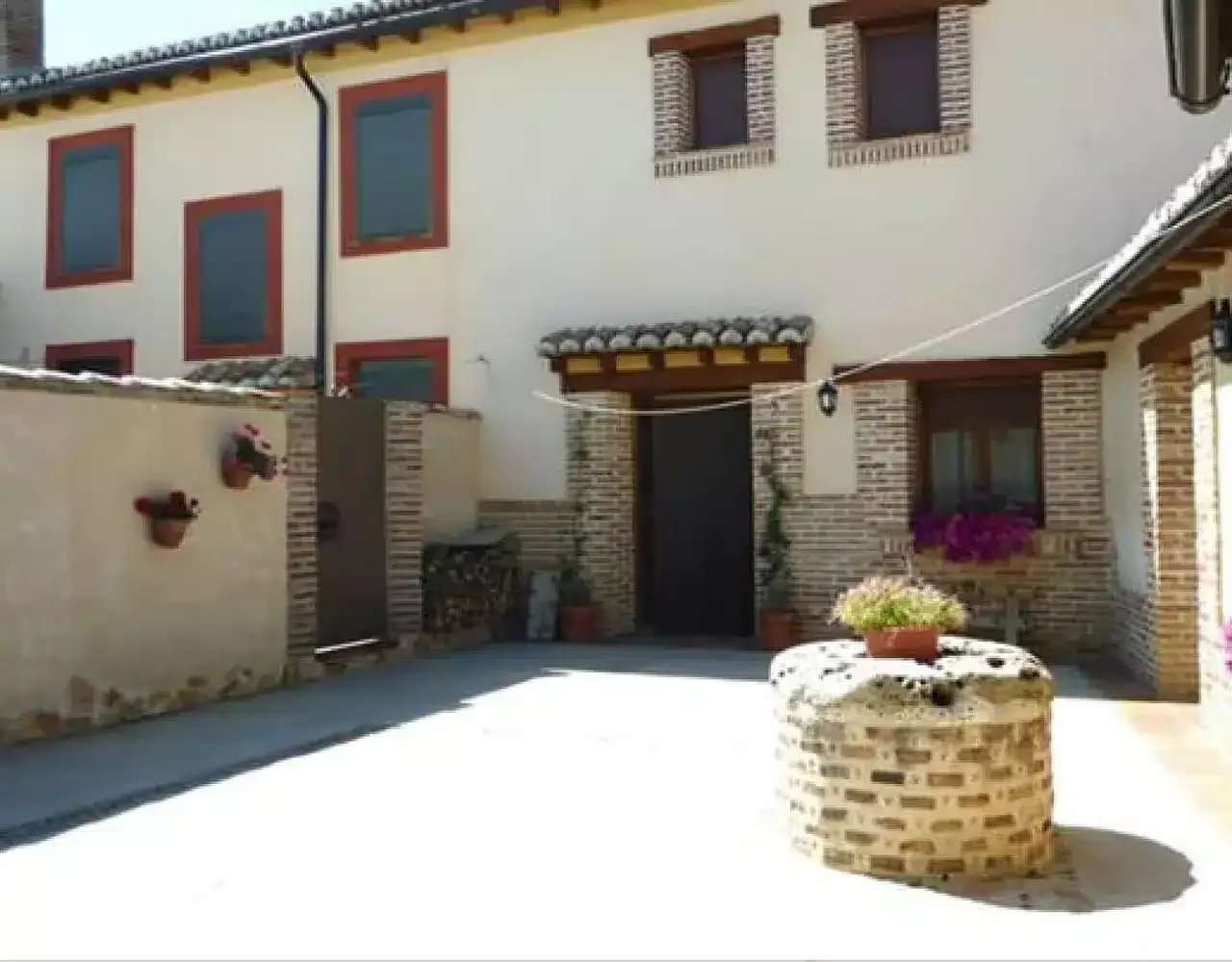 Casa Rural Sarmiento - Foto 1