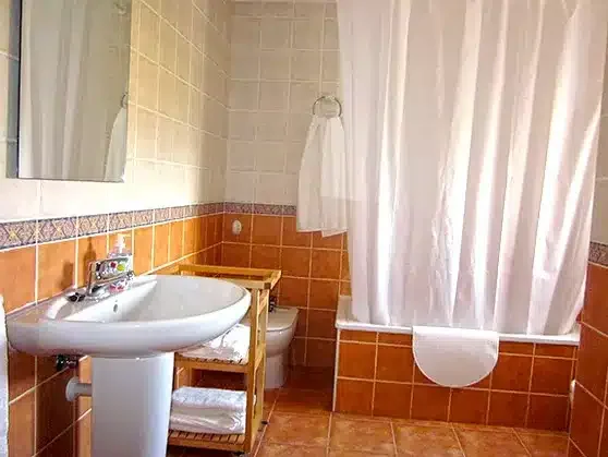 Apartamentos El Hortalán - Foto 3