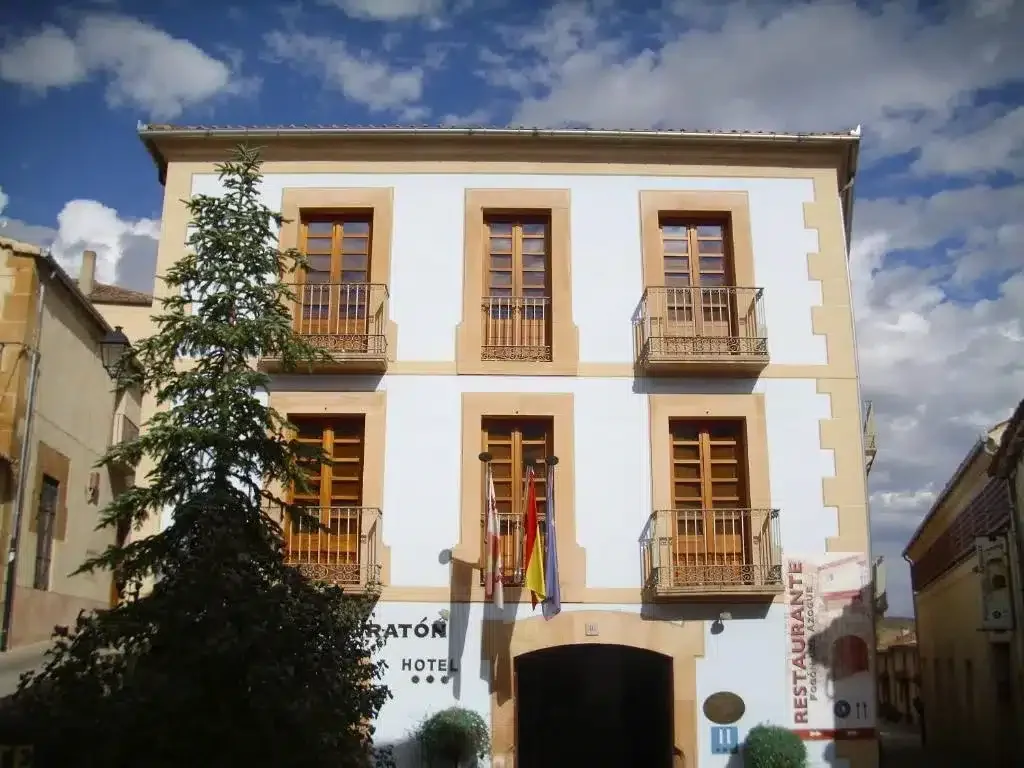 Hotel Vado del Duratón - Foto 1