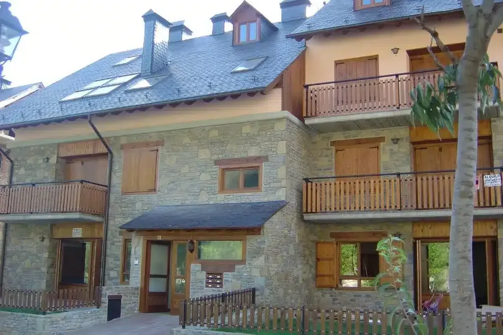 PIRINEO SUITES BAQUEIRA AIGUESTORTES - Foto 4
