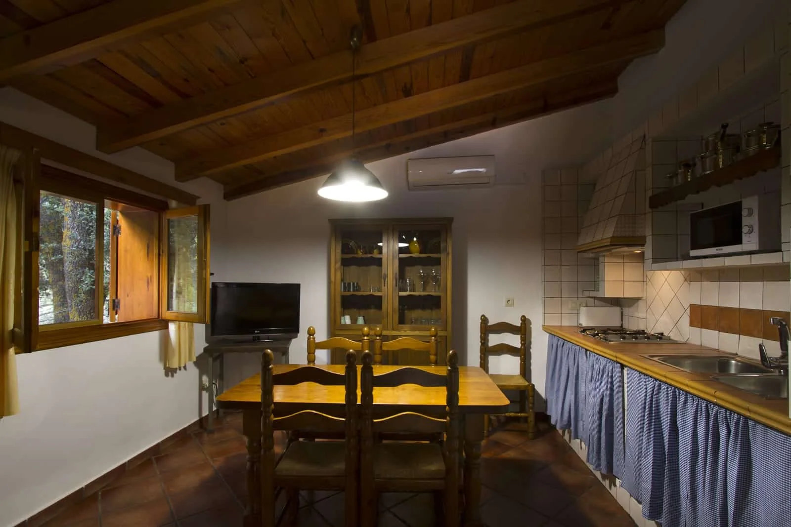 Casa De Piedra Batan Río Tus Nº3 (4 pax) - Foto 3