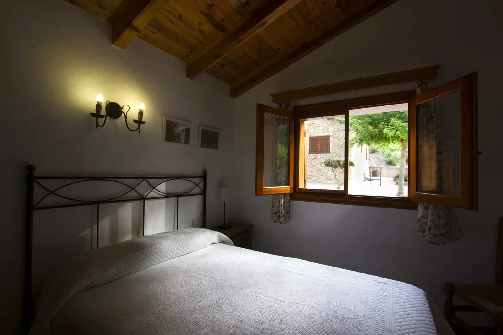 Casa De Piedra Batan Río Tus Nº5 (4 pax) - Foto 4