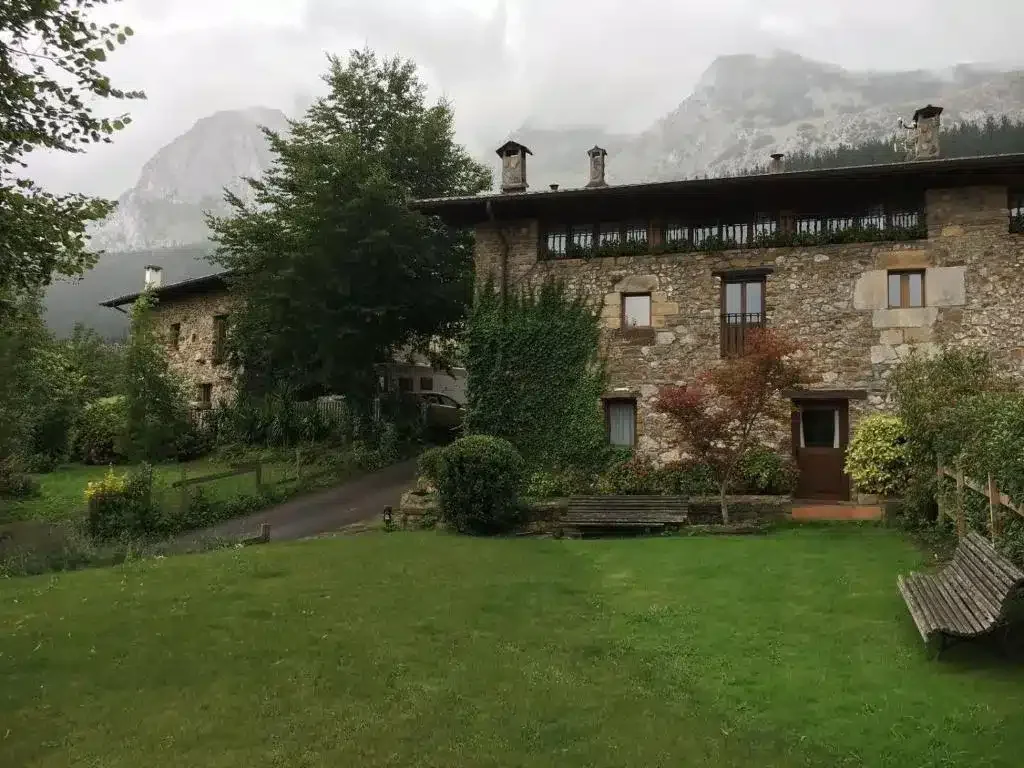 Olazabal Azpikoa - Foto 1