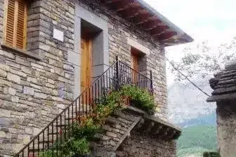 Lacambra de Pueyo - Foto 1