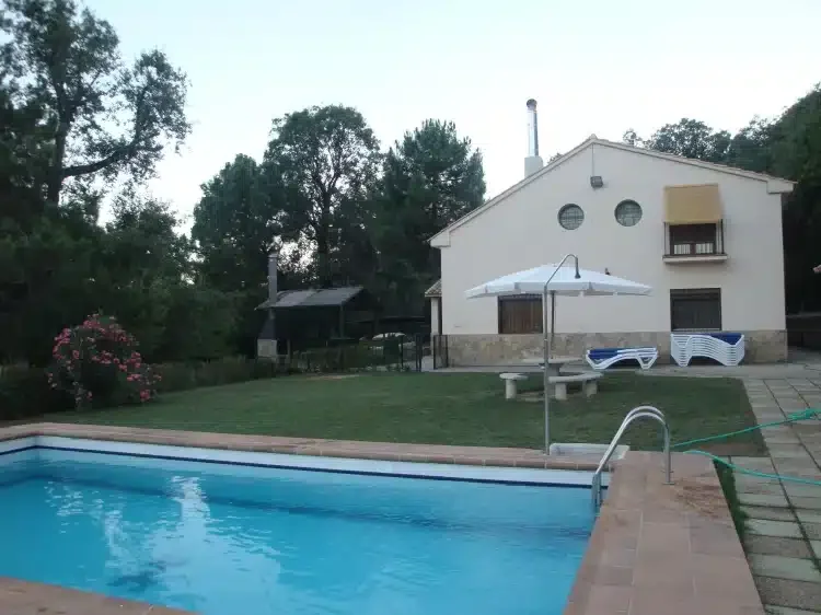 Fuente del Roble y La Encina Rural - Foto 1