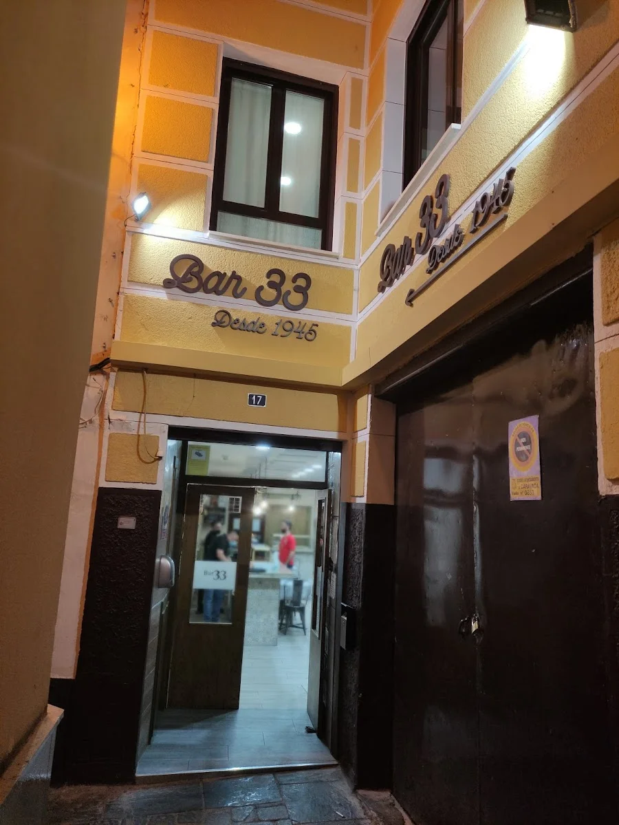 Bar 33 - Foto 6