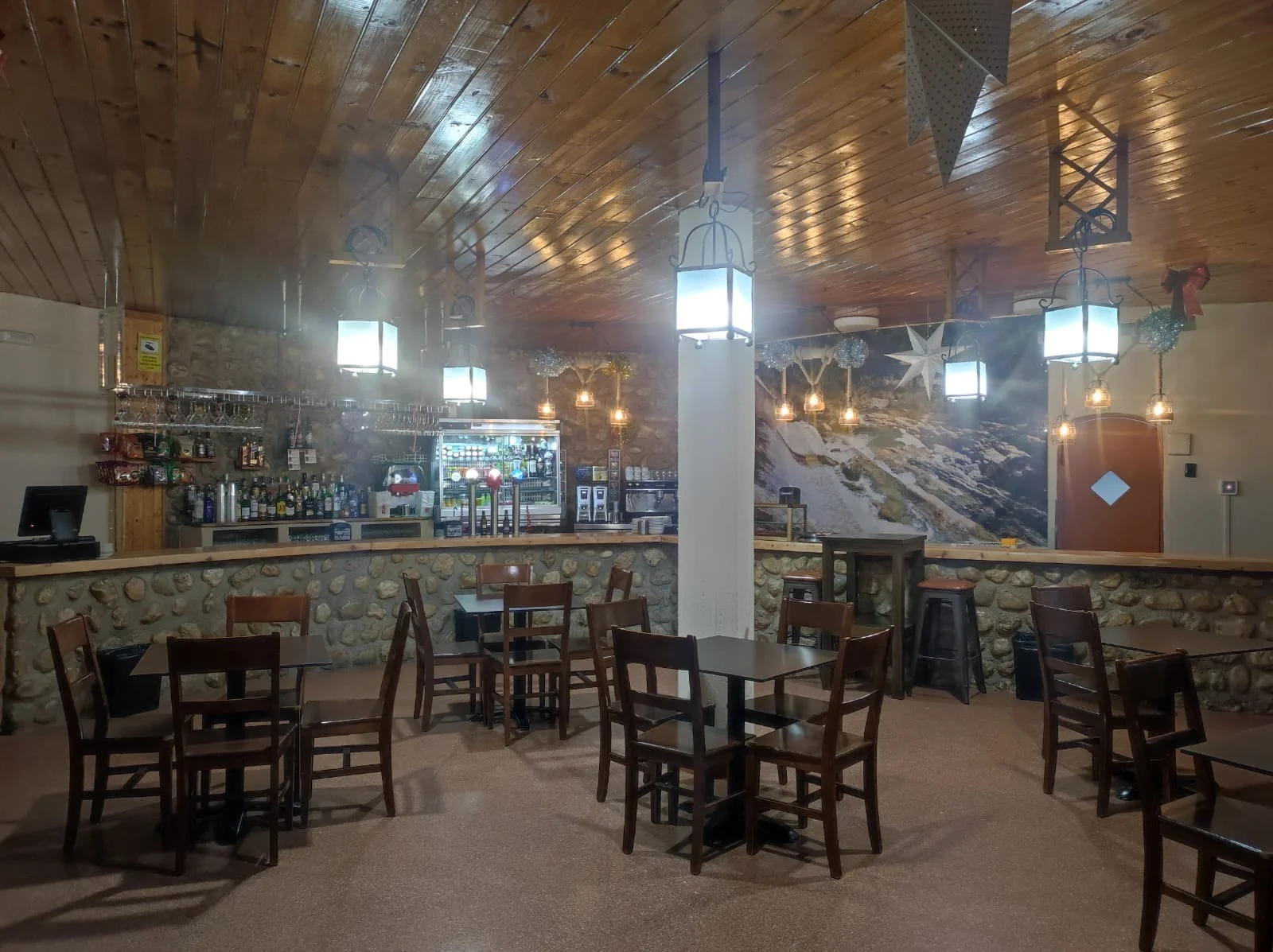 Bar Restaurante Alhárabe Camping La Puerta - Foto 2