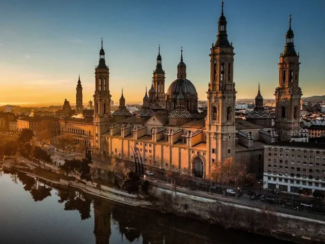 Alojamientos en Zaragoza
