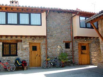 Azagalla Rural situado en 8883 en la provincia de 6 plazas 4 desde 41.67€ persona/noche