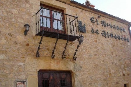 El Mirador de Almanzor situado en 14473 en la provincia de 43 plazas 20 desde 40.00€ persona/noche