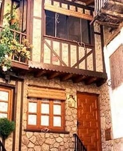 Casa Luciano situado en 13886 en la provincia de 38 plazas 5 desde 15.00€ persona/noche