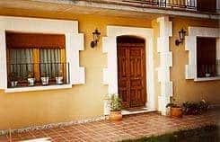Casa Bellosillo situado en 15700 en la provincia de 48 plazas 6 desde 18.33€ persona/noche