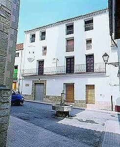 Casa Sastre-Seguí situado en 8546 en la provincia de 4 plazas 12 desde 42.50€ persona/noche