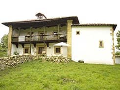 La Casa de Arriba situado en 13282 en la provincia de 34 plazas 4 desde 48.50€ persona/noche