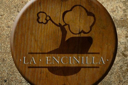 La Encinilla situado en 8798 en la provincia de 6 plazas 27 desde 19.50€ persona/noche