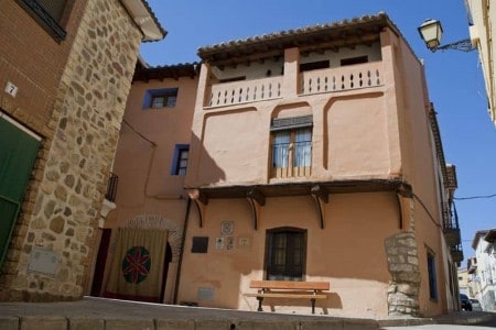 Casa Jara situado en 16126 en la provincia de 51 plazas 11 desde 18.18€ persona/noche
