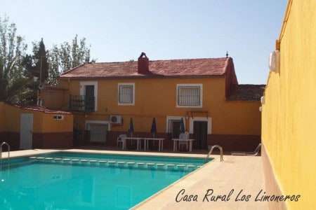 Casa Rural Los Limoneros situado en 12865 en la provincia de 31 plazas 8 desde 14.29€ persona/noche