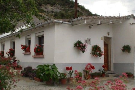 Casa Rural Agustin situado en 11669 en la provincia de 23 plazas 25 desde 4.28€ persona/noche