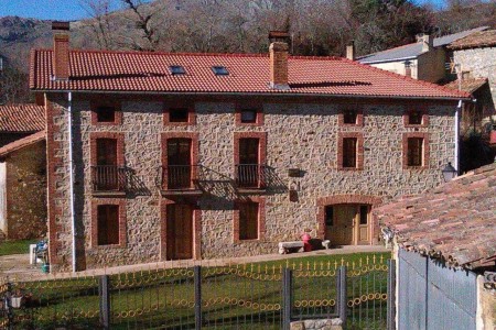 Casa Corral Casiano situado en 11973 en la provincia de 25 plazas 6 desde 10.00€ persona/noche
